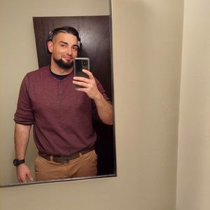 Meet your Posher, Shea